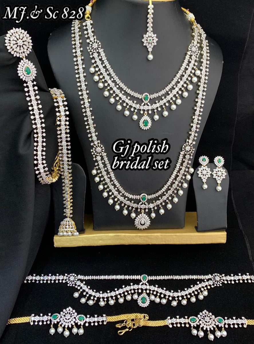PREMIUM QUALITY AMERICAN DIAMOND BRIDAL JEWELLERY SET FOR WOMEN