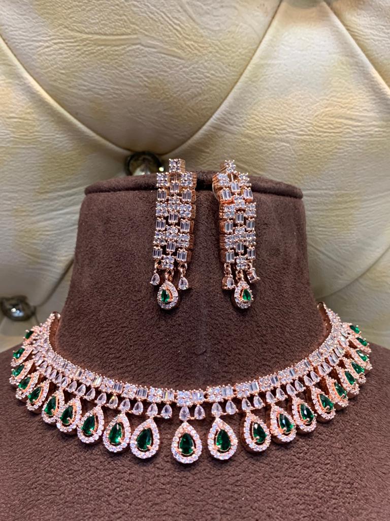 JANVI, ROSE GOLD FINISH HEAVY STONES CHOKER NECKLACE SET FOR – www.soosi.co.in