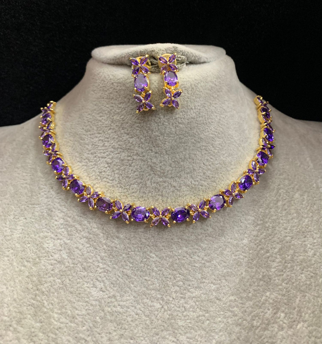 SUVARNA, ELEGANT VIOLET STONE NECKLACE SET FOR WOMEN -TANI001V