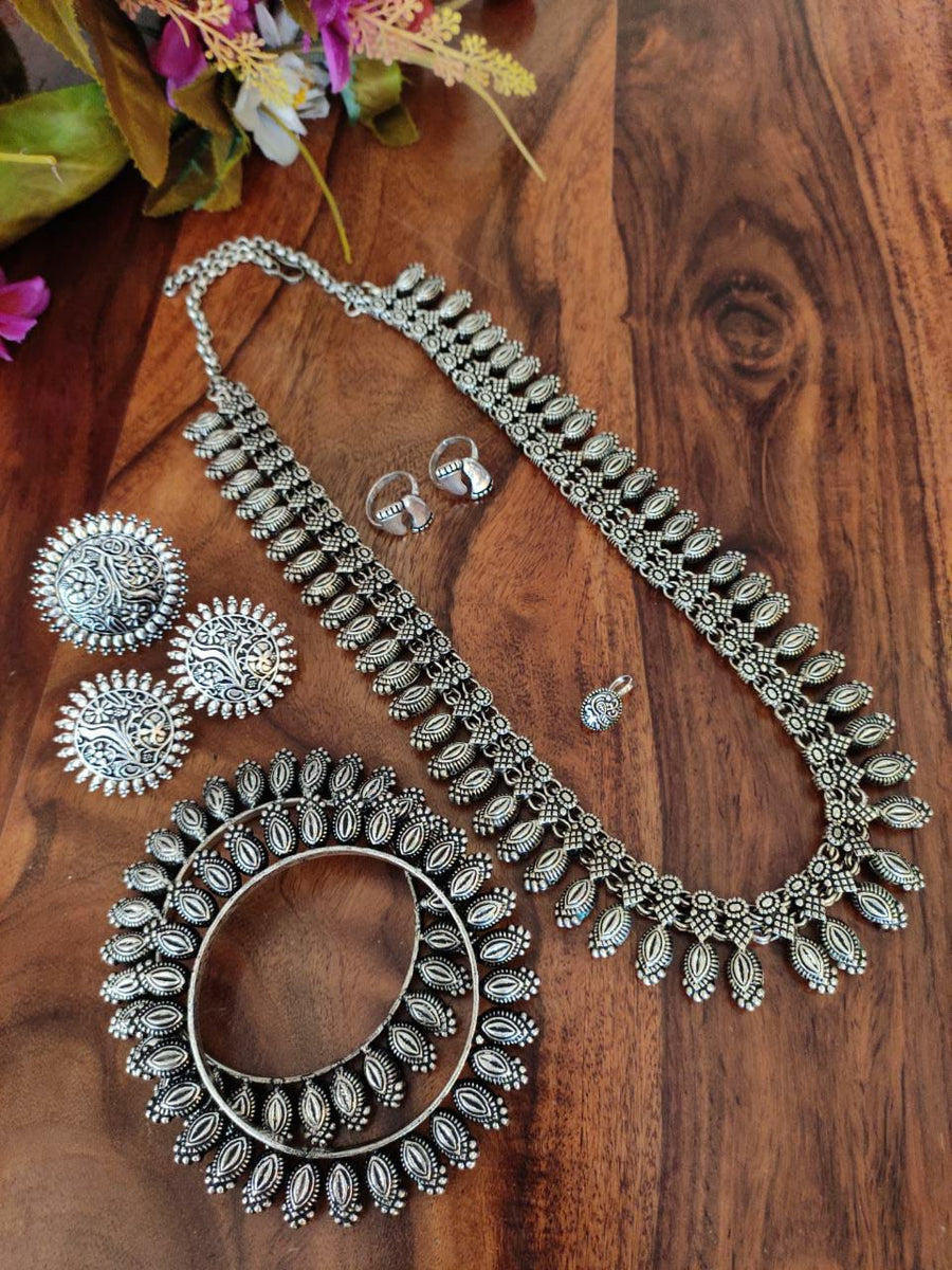 OXIDISED SILVER NECKLACE COMPLETE JEWELLERY COMBO FOR WOMEN – www