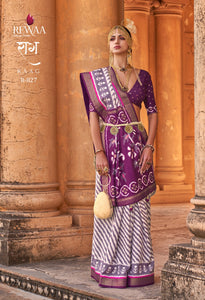 Purple  Beautifully Designed Patola Soft Silk Saree For Women -OM001PSA
