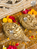 Resin Beautifully  Engraved Ganesh Lakshmi Shankh  Table Decor-LR001STD