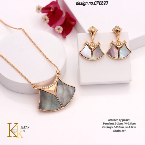 Mazo  , Gold Finish Mother of Pearl Pendant with chain and earrings set for women -SANDY001PCJ