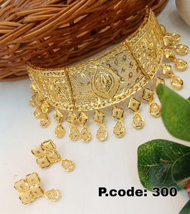 Ashikaa , Beautiful Gold plated Necklace Set for Women -RS001GPD