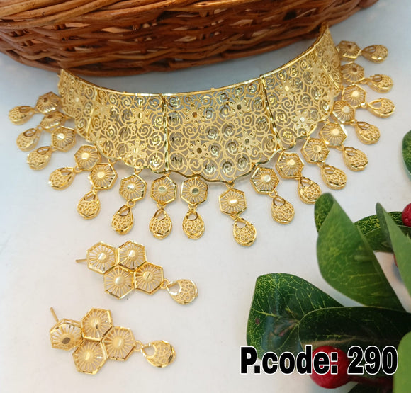 Wahada , Beautiful Gold plated Necklace Set for Women -RS001GPC