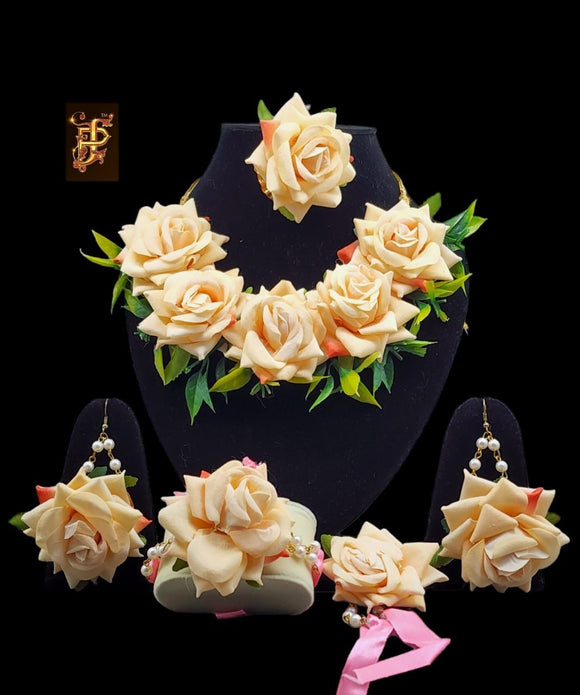 Handmade Flower Jewellery for This Wedding Season-RUCI001B