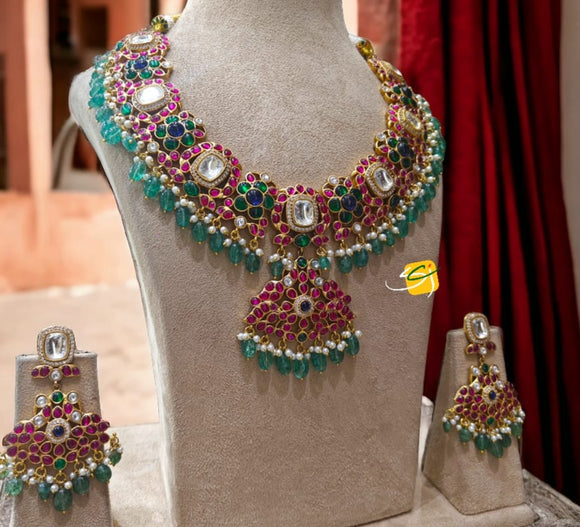 Shakuntala , elegant Jadau Kundan With Silver Foil Necklace Set for Women -RADHE001JKSF