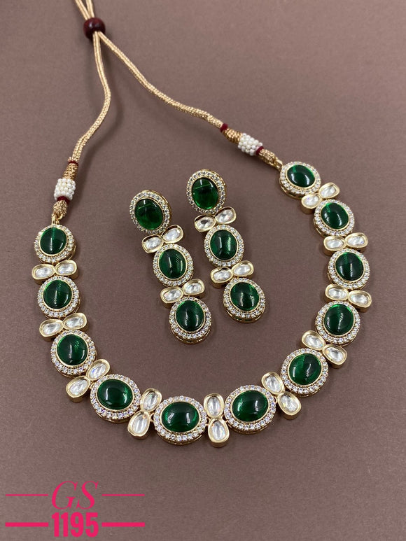 Gracia , Elegant Kundan Necklace Set for Women -NEERA001KNSB