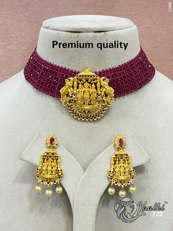 Ram Parivar Design Maroon  Bead Choker Necklace Set for Women -SHYAM001MB