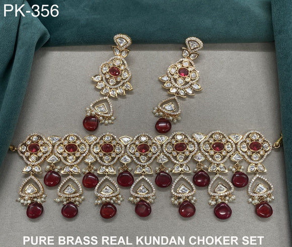 Kanaka , elegant Gold Finish Kundan Necklace Set for women -AK001KNB