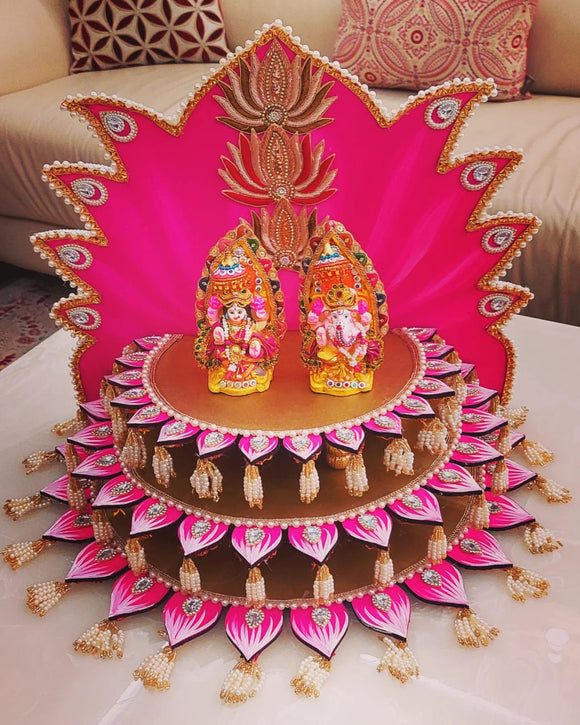 Tamara , Beautiful Lotus Design Singasan for Diwali Decoration-MOI001LS