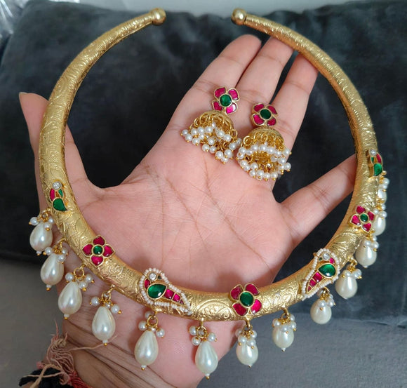 Dharma , Beautiful golden fusion Hasli Necklace set for women -SHRI001HN