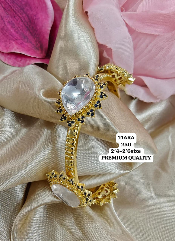 Hemamalini ,Gold Finish Kundan  Bracelet / Kada for women -SANDY001BWC