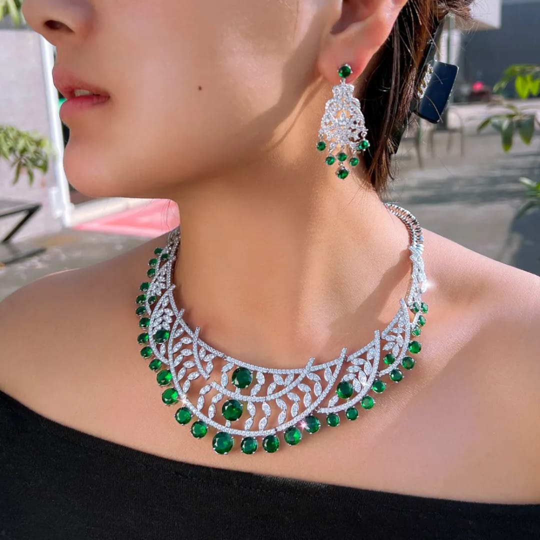 Shefali Luxury Emerald Diamond Necklace set for Women -ID001LNS