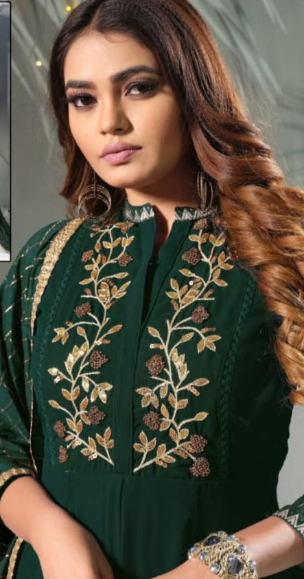 Gorgeous #Green Kurti !! #Green Polyster Georgette Printed Kurti. Product  colour & Patch Patta ma… | Kurti designs, Designer saree blouse patterns,  Tunic designs