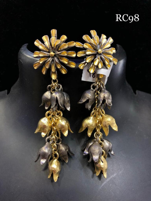 beautiful deer in a meadow earring with pearl and black gold flowers