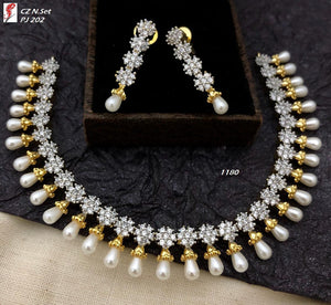 Diamond flowers and Pearl Necklace Set