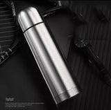 Hot & Cold thermosteel Vaccum Flask  used for tea, coffee, juice etc.
