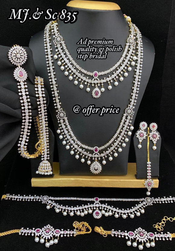 PREMIUM QUALITY AMERICAN DIAMOND BRIDAL JEWELLERY SET FOR WOMEN -MOEHJ5001BS
