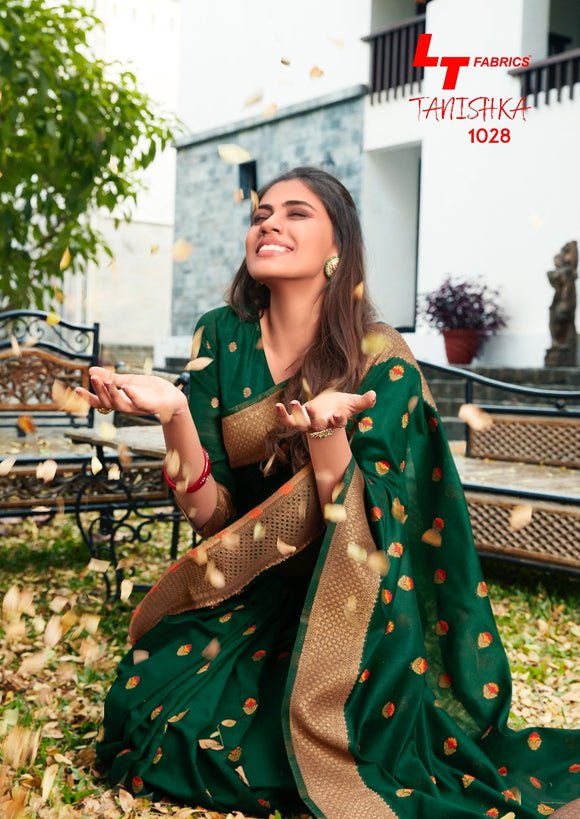 Green  RajYogPure Linen Silk Saree for Women-21ESW001GR