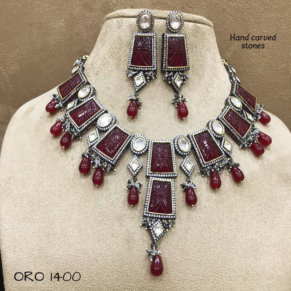 RUBY HANDCARVED ROYAL ELEGANT KUNDAN NECKLACE SET WITH MATCHING EARRINGS FOR WOMEN-MOE5NSCW017