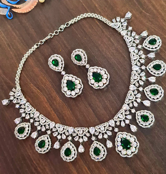 JADE GREEN ROYAL PLATINUM FINISH DIAMOND HANDSETTING   AMERICAN DIAMOND REPLICA FOR WOMEN -MOE5NSW0011