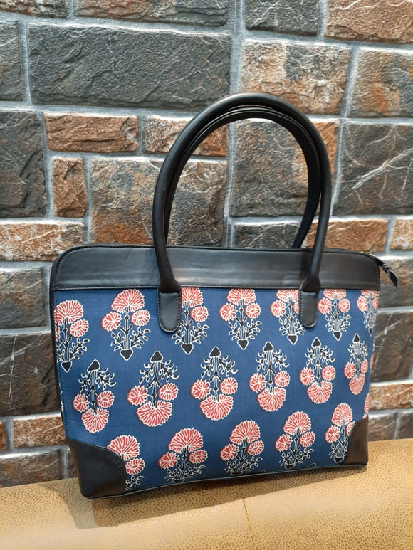 PINK AND BLUE  , Exclusive and  Stylish Handmade  Weightless Zipped HandBag for Women-SARALTBW001