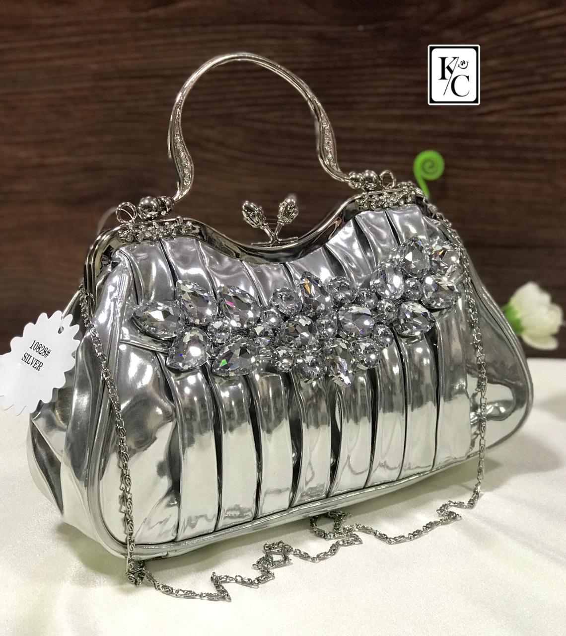 Buy VISMIINTREND Latest Fashion Trendy Stylish Quilted Party Bridal Wedding  Prom Evening Clutch Mobile Phone Sling Thick Chain Hobo Shoulder Bag Purse  for Women | Christrmas | Santa | Yellow Online at