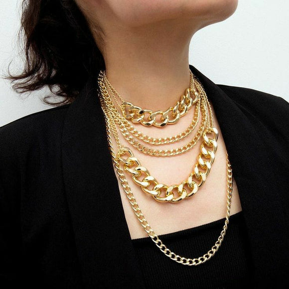 STYLISH GOLD FINISH CHUNKY PARTY WEAR NECKLACE FOR WOMEN -MOECNS001B