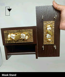 HANDY HANGER TO STORE MASK AND SANITISER -GANNMO001