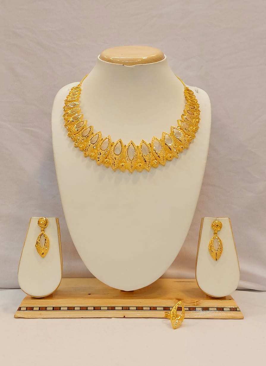Buy Swabhimann Jewellery Carved Temple Choker Necklace Jewellery Set Online   Aza Fashions