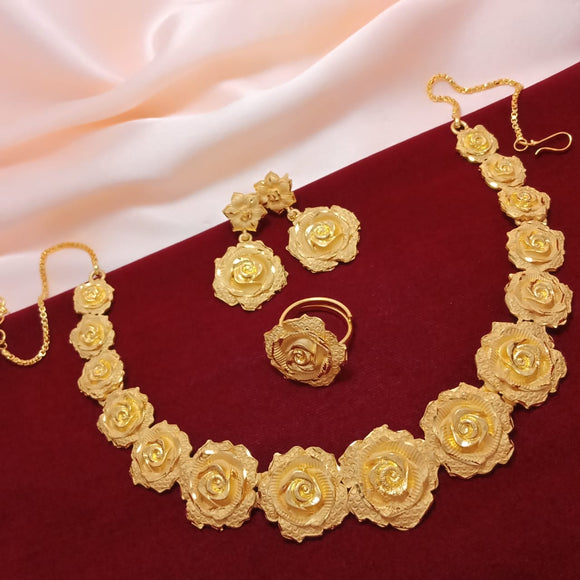 Frivole necklace, 9 flowers 18K yellow gold, Diamond - Van Cleef & Arpels