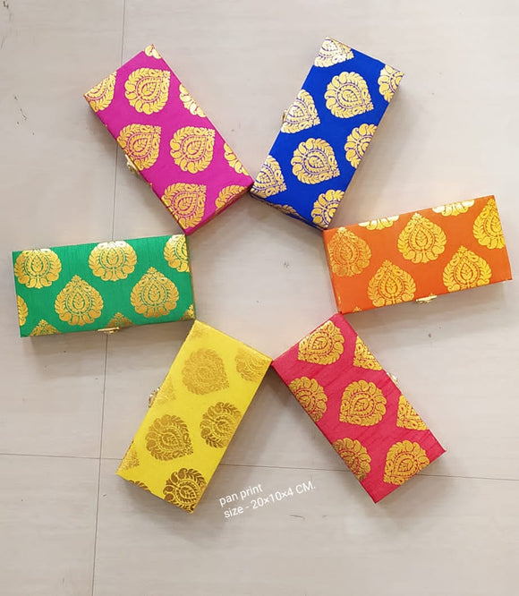SET OF 10, BROCADE DESIGN GIFT BOXES FOR SPECIAL OCCASSIONS-MOEGB001B