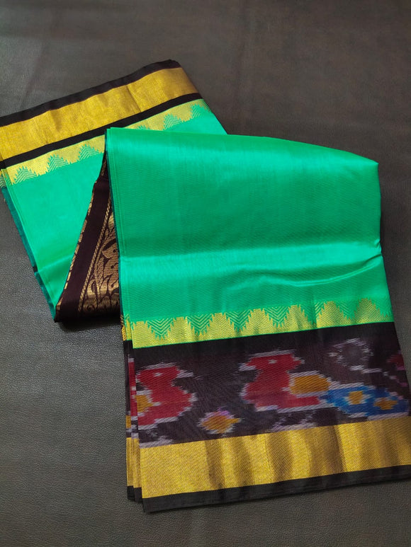 KANJEEVARAM PURE SILK COTTON SAREE WITH KORVAI BORDERS AND CONTRAST PALLU AND BLOUSE -PDSKSS001AG