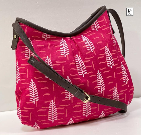 PINK  DESIGN PRINTED  ZIPPER IKAT SLING BAG FOR WOMEN -SKESL001P