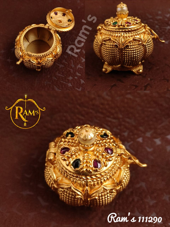 SHOBANA, MATTE GOLD FINISH LAKSHMI KUMKUM DABBI/KUMKUM CHEPPU FOR WOMEN -LRKMKM001S