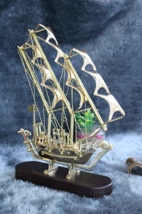 BRASS NAUTICAL SHIP  MODEL WITH WOODEN BASE -RAJANS001