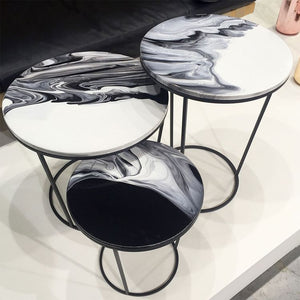 BLACK AND WHITE MAGIC IN RESIN , RESIN TOP TABLE SET WITH METAL STANDS-ANUBRTT001BW