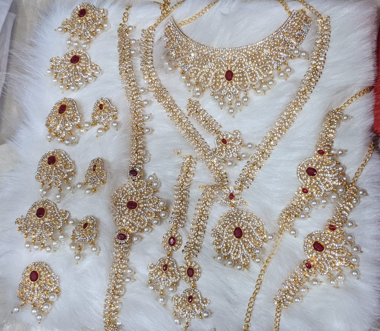 ANURADHA, AMERICAN DIAMOND BRIDAL JEWELLERY SET FOR WOMEN