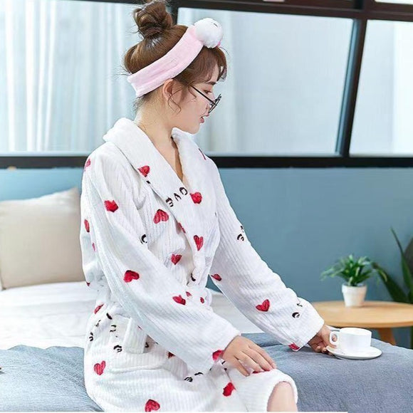 RED HEARTS WINTER COLLECTION WARM FLEECE NIGHT ROBE -ANKIBR001R