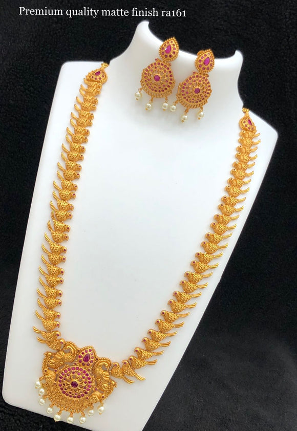 VISWAJANANI, MATTE GOLD FINISH LONG NECKLACE SET FOR WOMEN -ARTNS001VJ