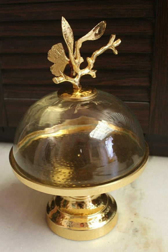 GOLDEN HAMMERED FINISH CAKE STAND /CLOCHE WITH BEAUTIFUL BUTTERFLY ON TOP-MOEC001G