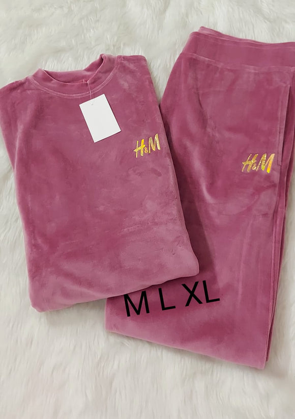 ONION PINK SHADE ELEGANT VELVET TRACKSUIT FOR WOMEN -ANKIGWTS001P