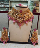 PINK RAJWADA HEAVY MATTE GOLD FINISH BRIDAL CHOKER NECKLACE SET WITH MAANGTIKKA FOR WOMEN -SAND001P