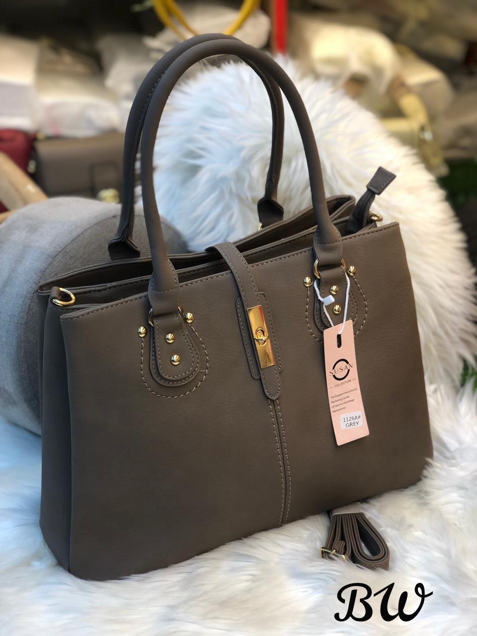 Belt leather handbag Celine Black in Leather - 39950846