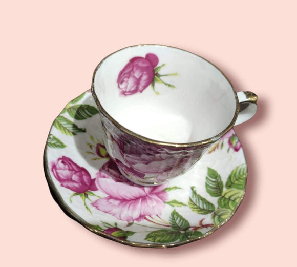 PINK ROSE DESIGN CUP AND SAUCERS -SKD001CS