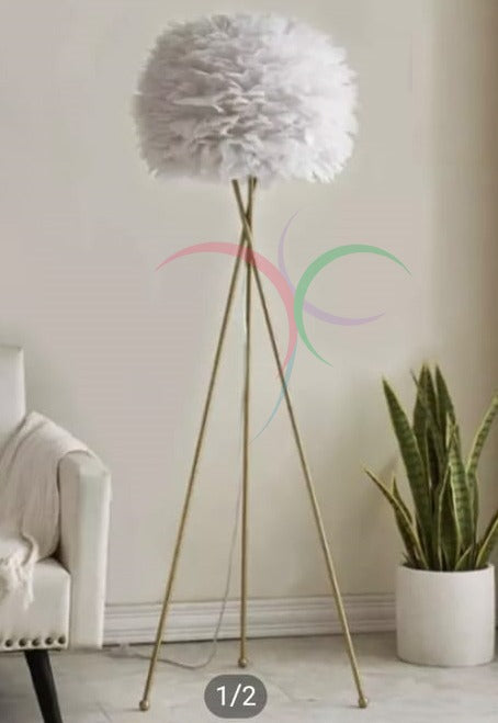 White  Feather Floor Lamp, Tripod Floor Lamp with Feather Shade, Standing Light for Bedroom/Living Room-ANKI001FL