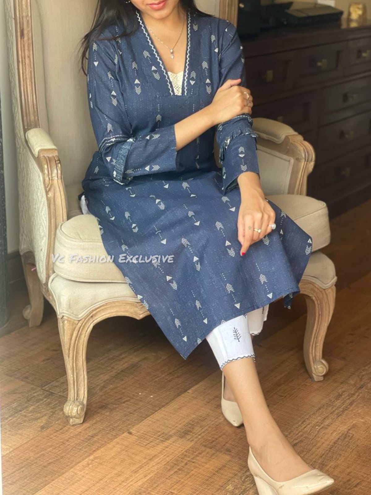 10 Latest Indian Fashion Kurti Designs Paired with jeans or pants. | Indian  fashion, Womens trendy dresses, Cocktail dress lace