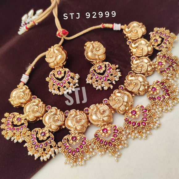 KOKILA, ELEGANT MATTE GOLD FINISH TEMPLE NECKLACE SET FOR WOMEN -LR001PK
