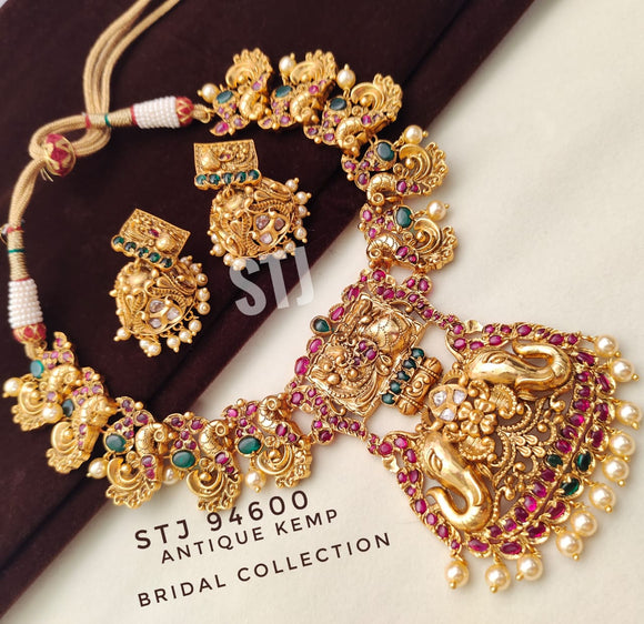 PINGALA, ELEGANT MATTE GOLD FINISH TEMPLE NECKLACE SET FOR WOMEN -LR001PKMP